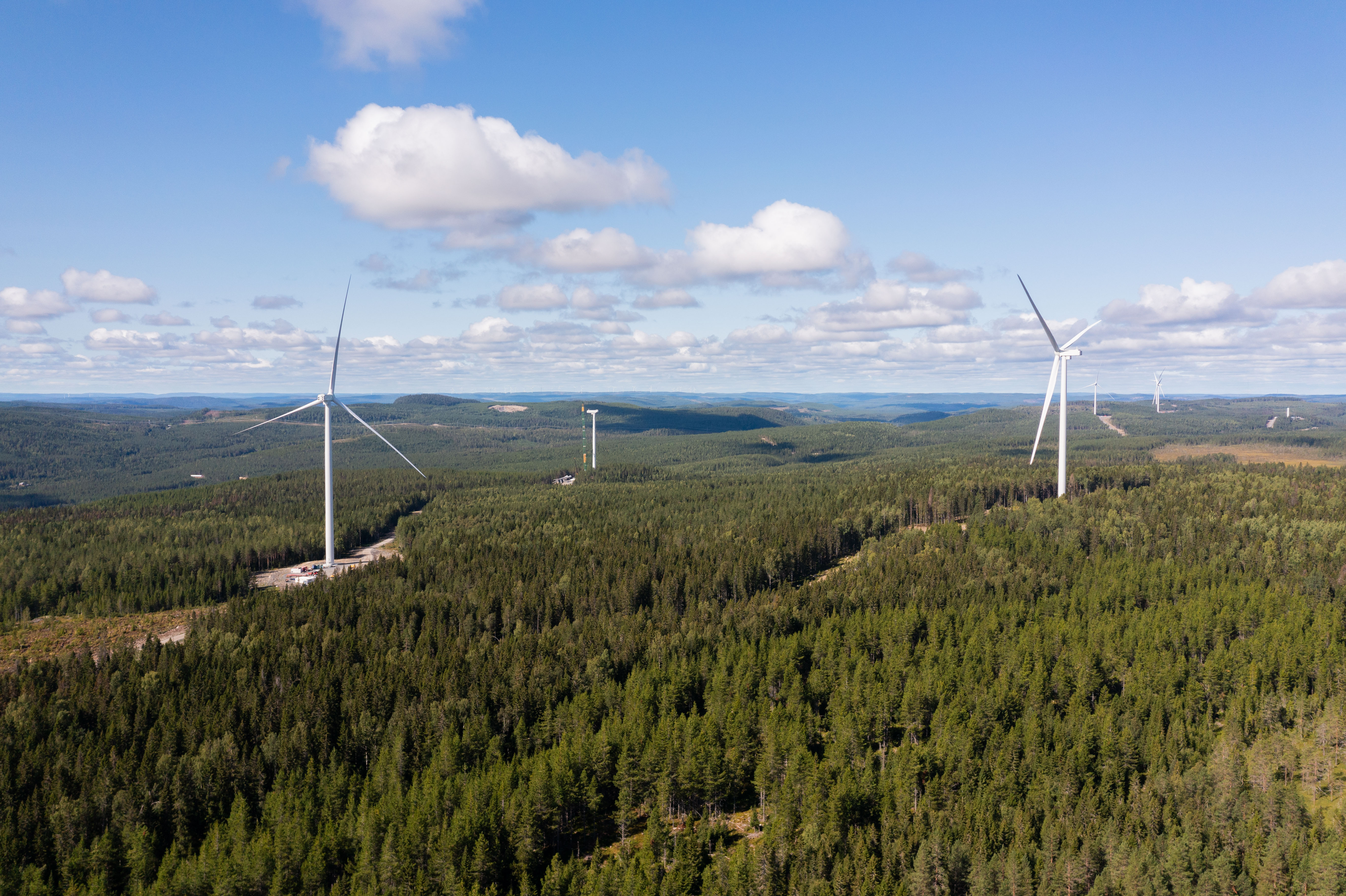 Stor-Skälsjön vindpark i Sverige, utviklet av Hydro Rein og Eolus